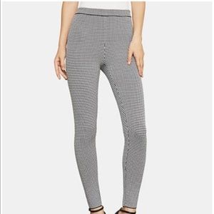 BCBGMAXAZRIA  houndstooth jacquard leggings